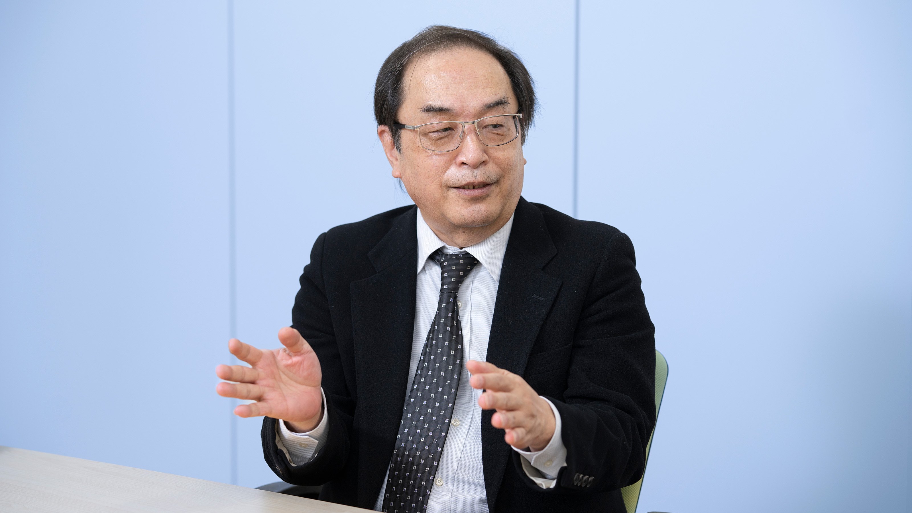 大嘉産業株式会社 加藤様