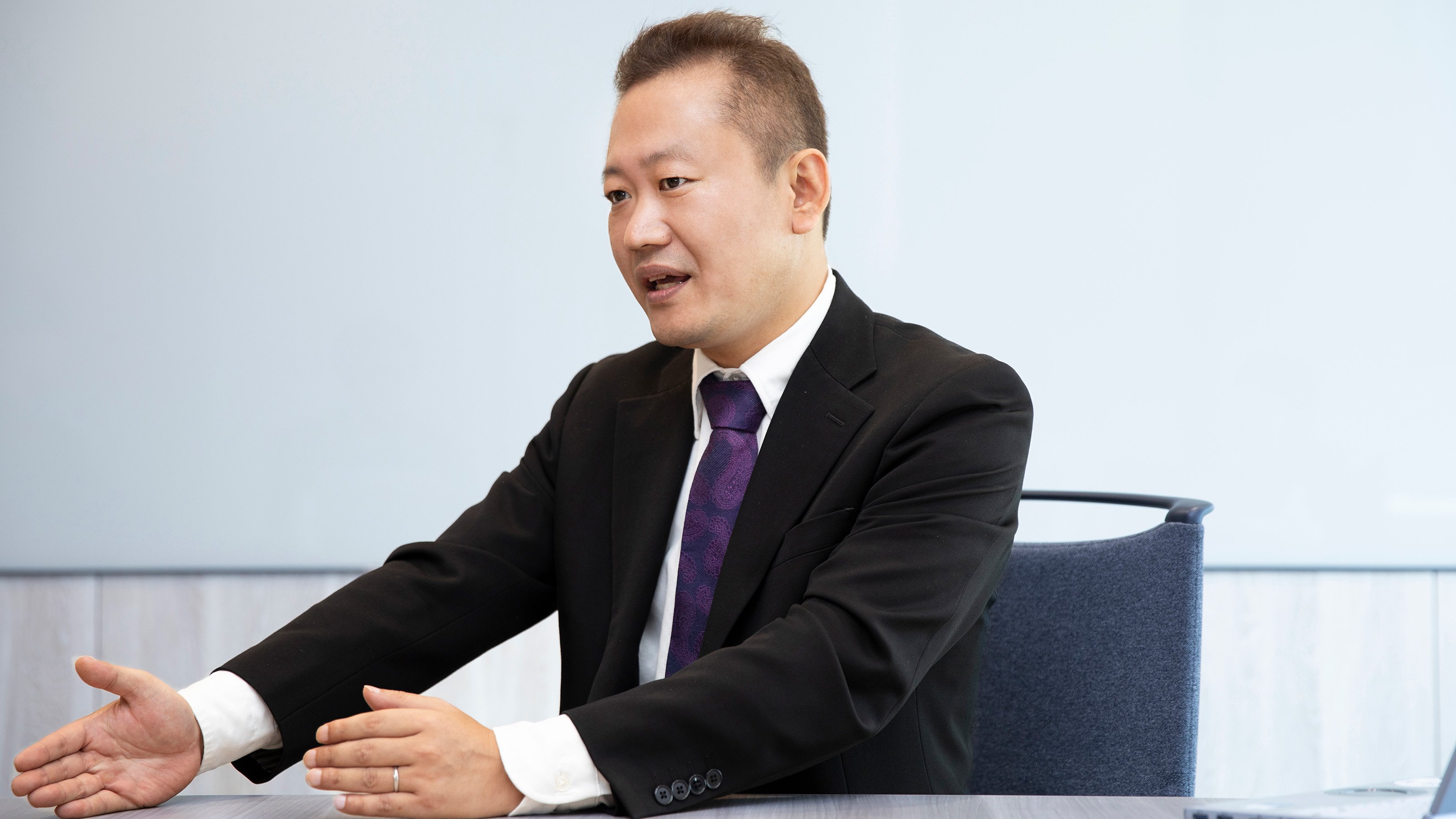 日鉄日立システムソリューションズ 神山