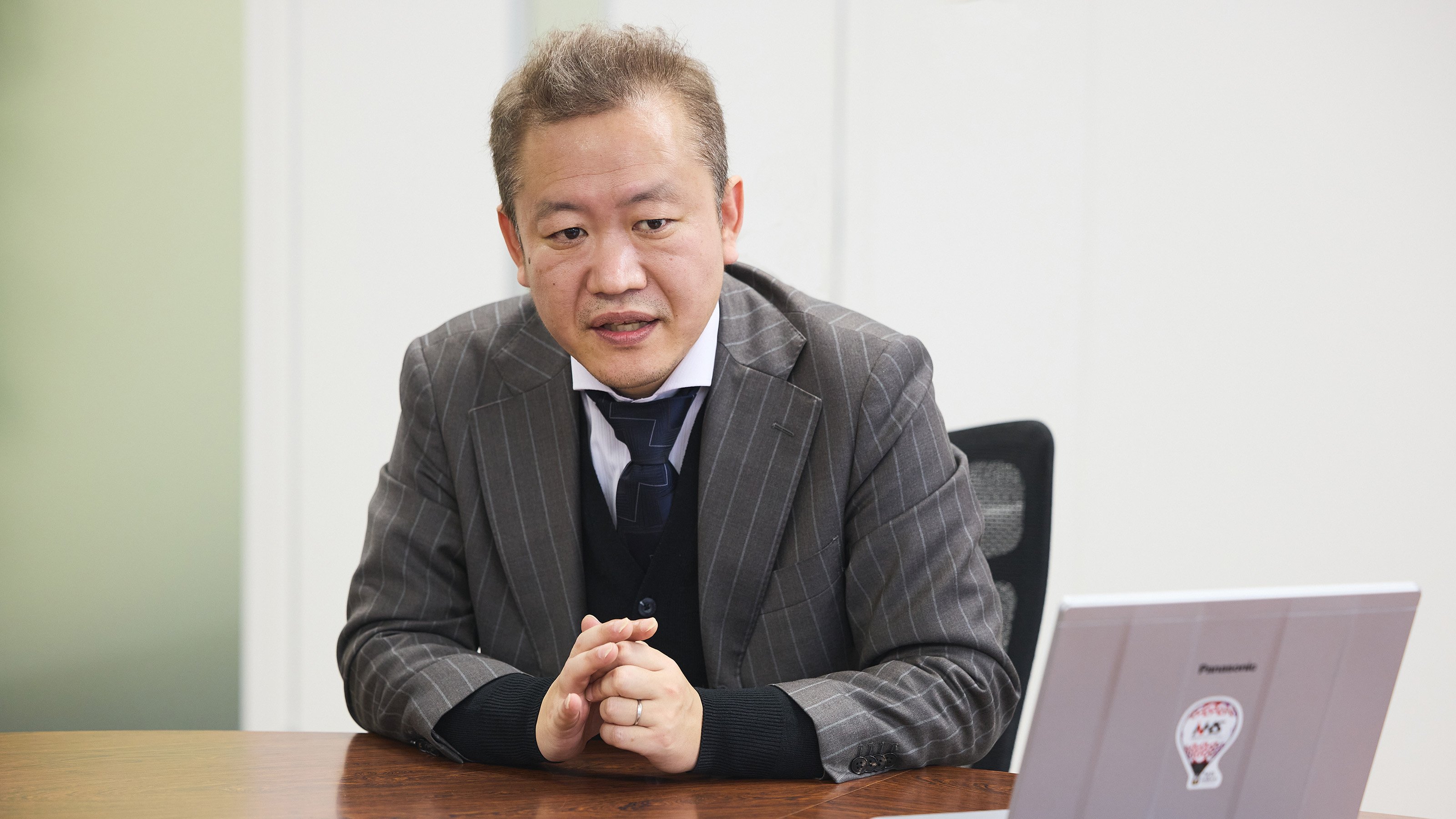 日鉄日立システムソリューションズ　神山